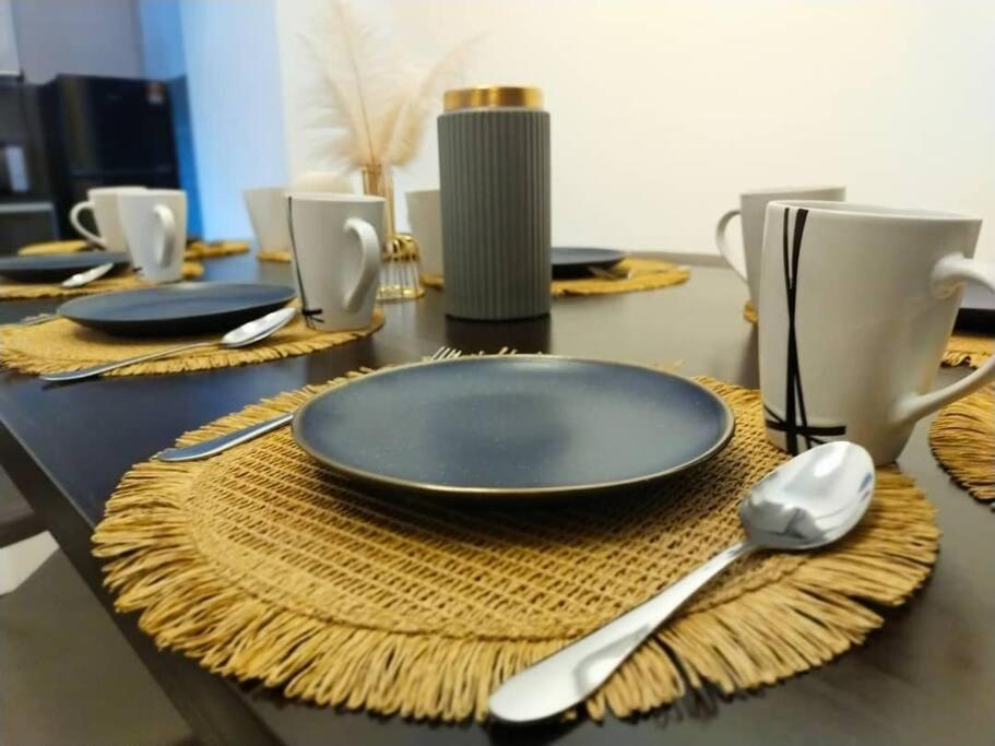 Be.paradise Duplex@the Cove-8mins To Lwot-12-14pax Pangsapuri