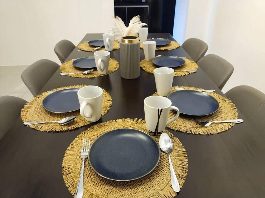 Be.paradise Duplex@the Cove-8mins To Lwot-12-14pax Pangsapuri